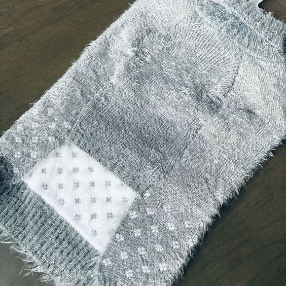 NWT Augie Raccoon Face Furry Gray Dog Pet Sweater - Picture 2 of 4